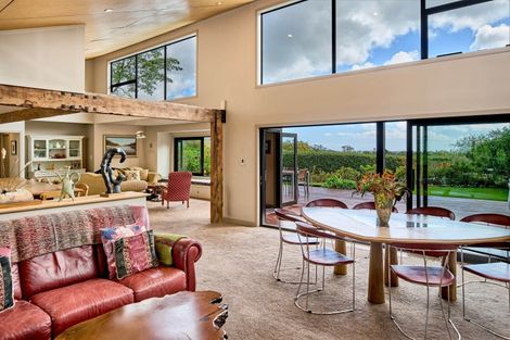 Photo of property in 46 Corbetts Road, Manakau, Otaki, 5583