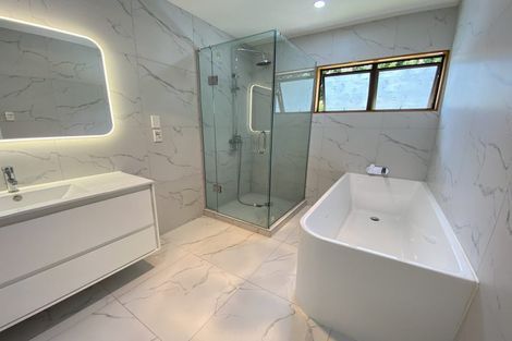 Photo of property in 36 Murvale Drive, Bucklands Beach, Auckland, 2014