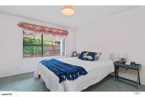 Photo of property in 28 Montclare Avenue, Ilam, Christchurch, 8041