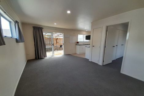 Photo of property in 52 Rodney Street, Howick, Auckland, 2014