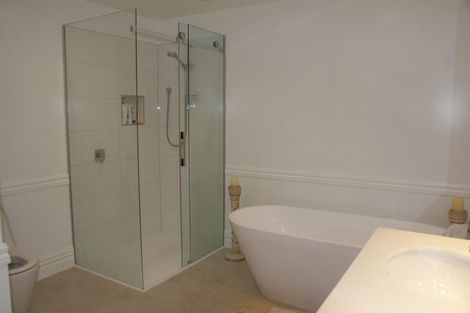 Photo of property in 1 Caroline Street, Mount Victoria, Wellington, 6011