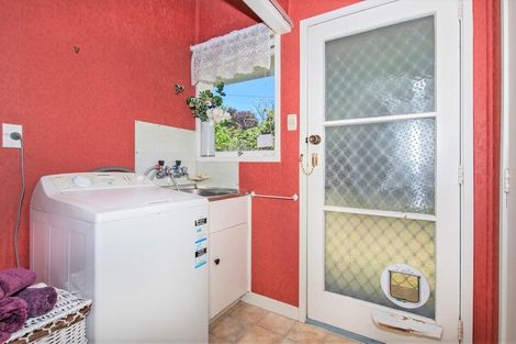 Photo of property in 43 Mains Avenue, Kensington, Whangarei, 0112