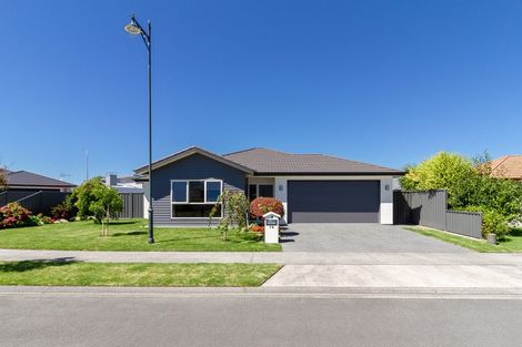 Photo of property in 12 Rotoiti Way, Poraiti, Napier, 4112