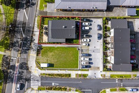 Photo of property in 460 West Coast Road, Glen Eden, Auckland, 0602