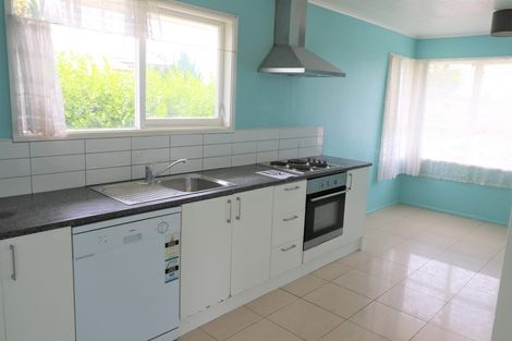 Photo of property in 2 Mervan Street, Mangere East, Auckland, 2024