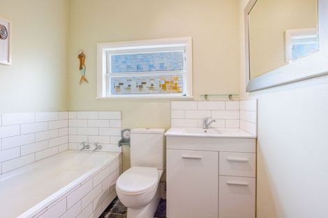 Photo of property in 26 Porangahau Road, Waipukurau, 4200