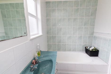 Photo of property in 10 Petherick Street, Taita, Lower Hutt, 5011