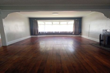 Photo of property in 23 Earlsworth Road, Mangere East, Auckland, 2024