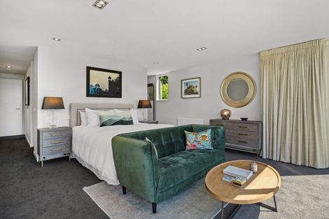 Photo of property in 10 Tapley Paddock, Wanaka, 9305