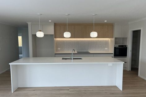 Photo of property in 11 Pukatea Crescent, Owhata, Rotorua, 3010