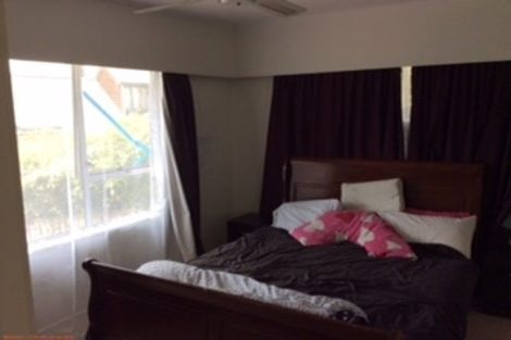 Photo of property in 4a Glendhu Road, Bayview, Auckland, 0629