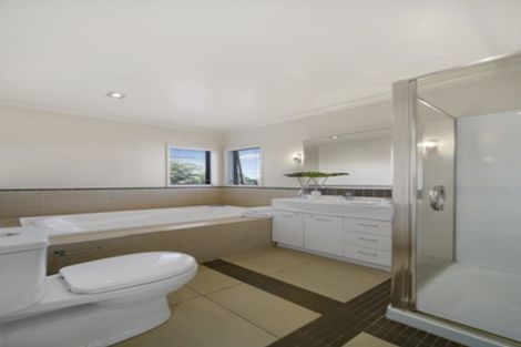 Photo of property in 67 Millen Avenue, Pakuranga, Auckland, 2010