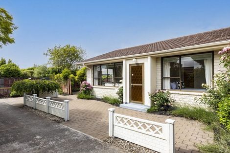 Photo of property in 1/23b Juniper Place, Burnside, Christchurch, 8053