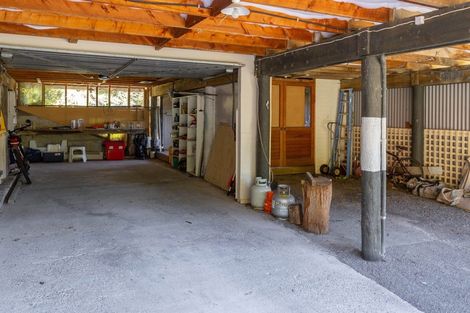 Photo of property in 362a Waikawa Road, Waikawa, Picton, 7220