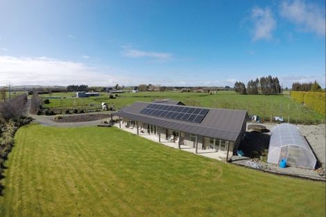 Photo of property in 73b Racecourse Road, Winton, 9782