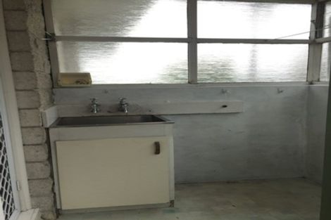 Photo of property in 2/38 Corunna Road, Milford, Auckland, 0620