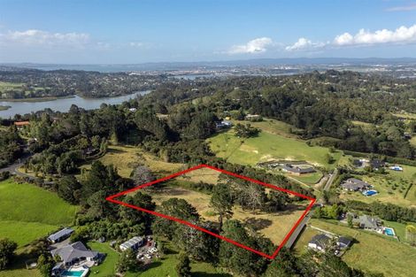 Photo of property in 15 Elmore Road, Paremoremo, Auckland, 0793