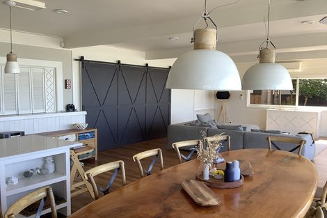 Photo of property in 62 Moana Road, Okitu, Gisborne, 4010