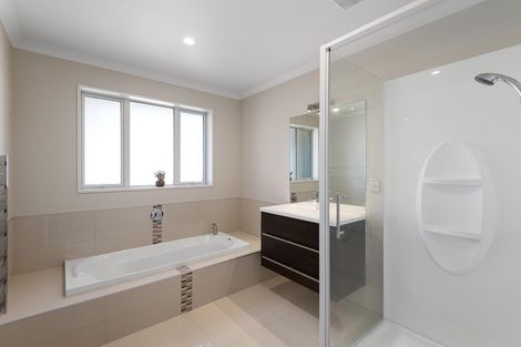 Photo of property in 36 Josephine Crescent, Aidanfield, Christchurch, 8025