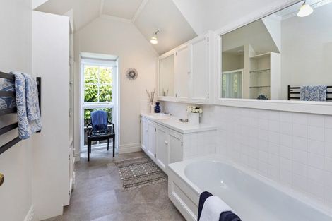 Photo of property in 81a Dyers Pass Road, Cashmere, Christchurch, 8022