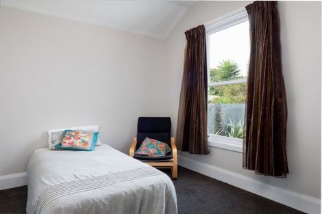 Photo of property in 38 Olliviers Road, Phillipstown, Christchurch, 8011