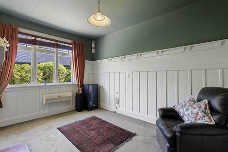 Photo of property in 11 Alpha Avenue, Strowan, Christchurch, 8052