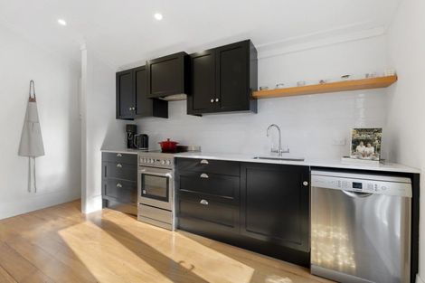 Photo of property in 7 Bruce Street, Northcote Point, Auckland, 0627