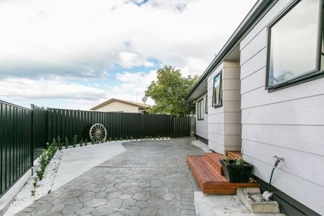 Photo of property in 1/199 Avondale Road, Greenmeadows, Napier, 4112