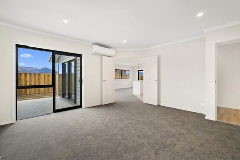 Photo of property in 12 Sawdon Street, Wanaka, 9305