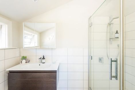 Photo of property in 7 Hackthorne Road, Cashmere, Christchurch, 8022