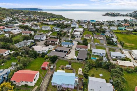 Photo of property in 17b Tuki Street, Titahi Bay, Porirua, 5022