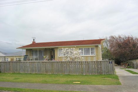 Photo of property in 23 Graham Street, Levin, 5510