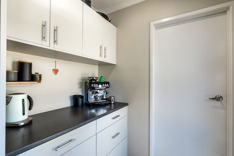 Photo of property in 12a John F Kennedy Place, Glen Eden, Auckland, 0602