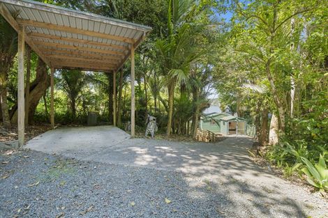 Photo of property in 12 Clinton Road, Tawharanui Peninsula, Warkworth, 0986