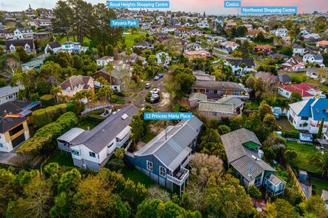 Photo of property in 12 Princess Maria Place, Massey, Auckland, 0614