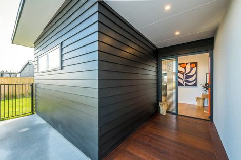 Photo of property in 70 Katania Heights, Brightwater, 7022