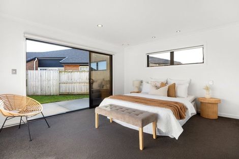 Photo of property in 16 Helen June Avenue, Flagstaff, Hamilton, 3210