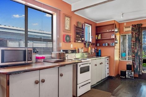 Photo of property in 9 Morrison Road, Taneatua, 3123