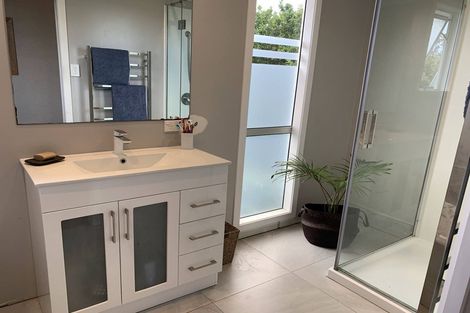 Photo of property in 12 Ringer Avenue, Matapouri, Whangarei, 0173