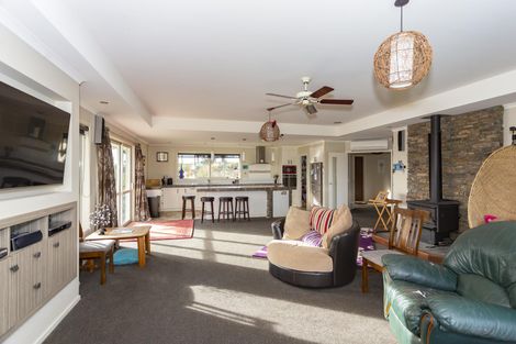 Photo of property in 28 Rooneys Road, Weston, Oamaru, 9491