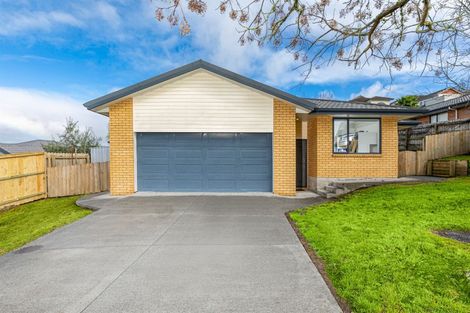 Photo of property in 47 San Marino Drive West, Henderson, Auckland, 0612