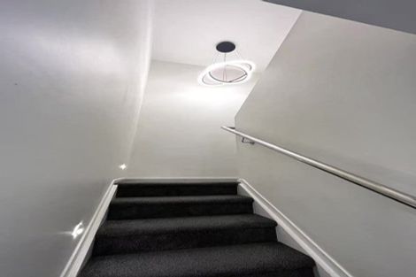 Photo of property in 3/49 Sunnyside Road, Sunnyvale, Auckland, 0612
