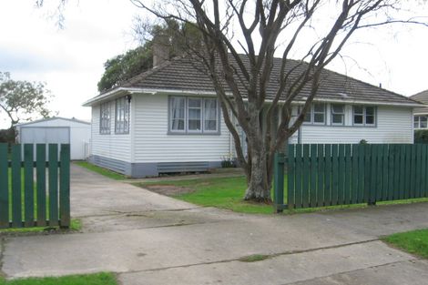Photo of property in 641 Featherston Street, Roslyn, Palmerston North, 4414