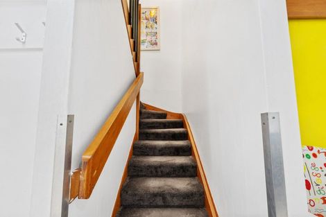 Photo of property in 100 Lake Road, Koutu, Rotorua, 3010