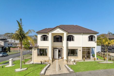 Photo of property in 26 Chateau Rise, Flat Bush, Auckland, 2016