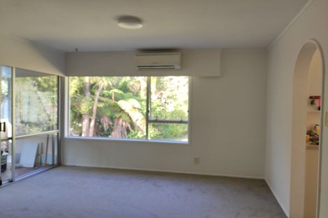Photo of property in 2/19 Capilano Place, Glenfield, Auckland, 0629