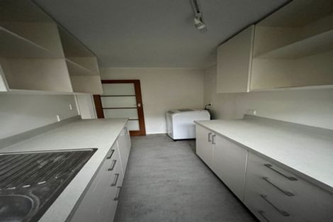 Photo of property in 64 Raroa Road, Kelburn, Wellington, 6012