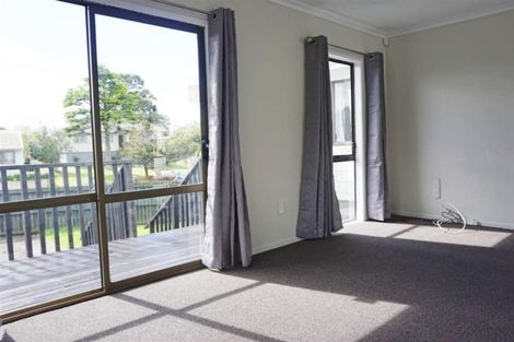 Photo of property in 21 Poutini Place, Manurewa, Auckland, 2102