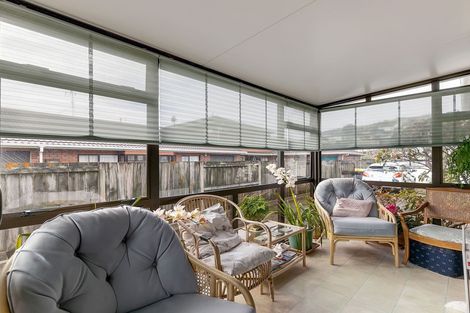 Photo of property in 42 Oxford Street, Tawa, Wellington, 5028