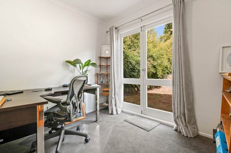 Photo of property in 15 Finlow Drive, Te Atatu South, Auckland, 0610